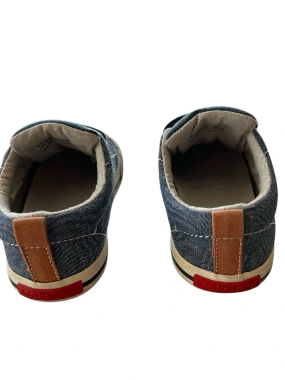 See Kai Run Stevie ll Chambray Classic Sneaker Lightweight Sporty Size 9 Unisex - Picture 6 of 11